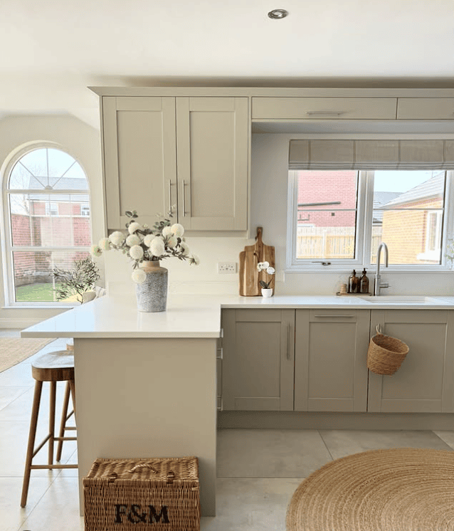20 Innovative Small Kitchen Island Concepts to Optimize Space