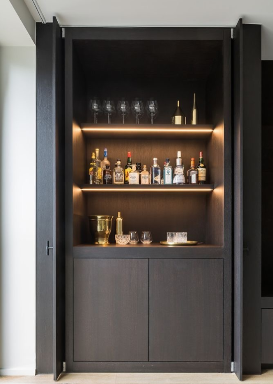 Minimalist Built-In Home Bar