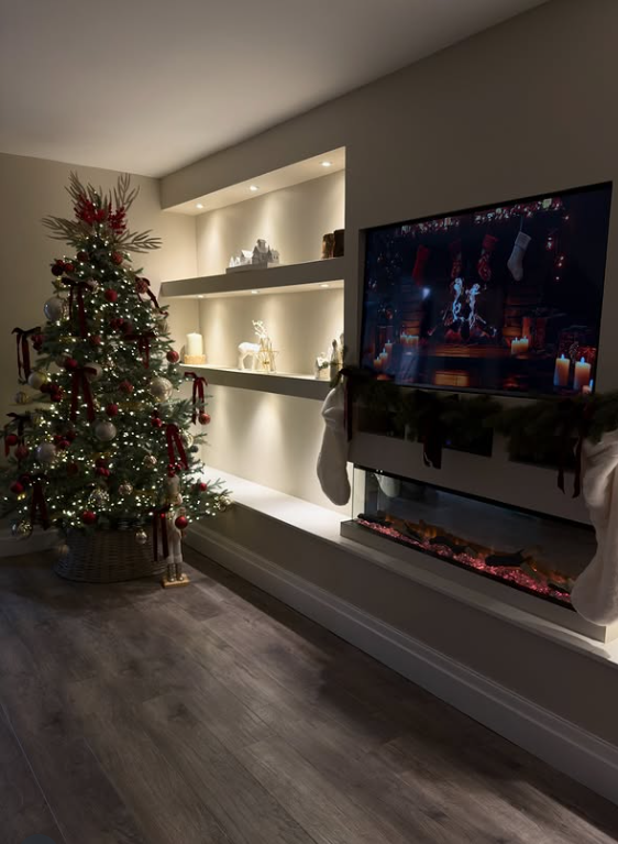 Sophisticated Christmas Living Room