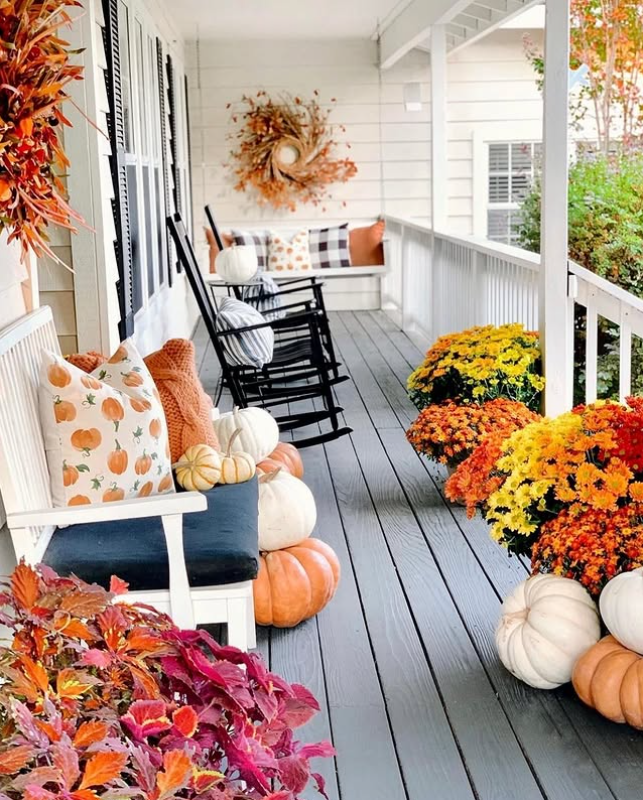 Autumn Porch Inspiration to Emulate